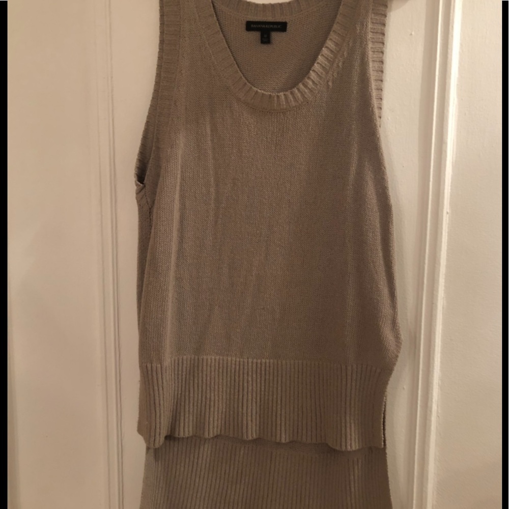 Banana Republic High Low Sweater Tank